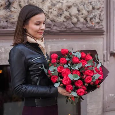 Пионовидные розы Кейра - купить в Москве | Flowerna