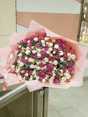 Бабл Гам: пионовидные розы, лизиантус и другие цветы по цене 6892 ₽ -  купить в RoseMarkt с доставкой по Санкт-Петербургу