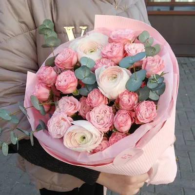 Розы Пионовидные кустовые красные в Добрянке - Купить с доставкой от 350  руб. | Интернет-магазин «Люблю цветы»