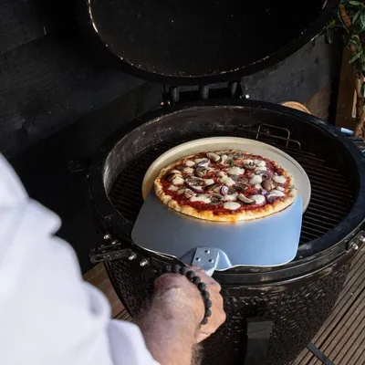 Пицца Крестьянская 35 см - купить с доставкой на дом в СберМаркет