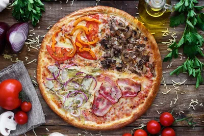 4 сезона 30 см « Доставка пиццы от 600₽. 🍕 Заказать пиццу на дом от Бирсити