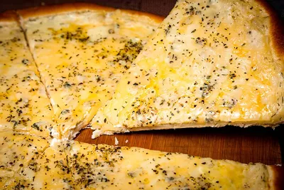 Пицца 4 сыра с грушей | Кулинария, Еда, Рецепты еды