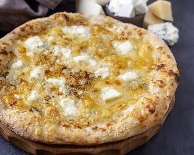 Пицца Четыре сыра – La Vera Pizza