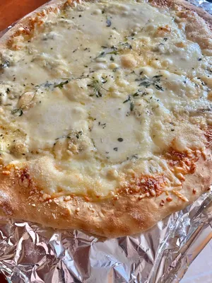 Пицца Четыре сыра – La Vera Pizza