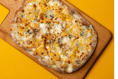 Пицца 4 сыра 🤩 - рецепт автора Наталия🍹