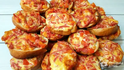 Мини-пиццы на батоне в духовке - пошаговый рецепт с фото на Готовим дома