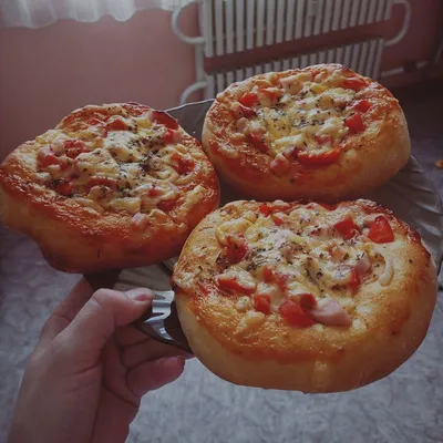 Самая ленивая пицца на батоне - рецепт с фотографиями - Patee. Рецепты
