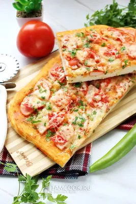 Простая пицца с колбасой: рецепт - Лайфхакер