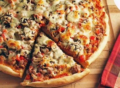 Пицца с колбасой, кабачками и сыром | Готовит блондинка | Дзен