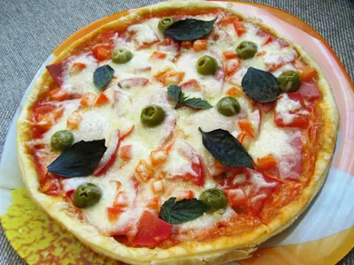 Мини-пицца с моцареллой: рецепт от Шефмаркет