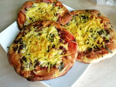 Пицца с плавленым сыром — рецепт с фото пошагово