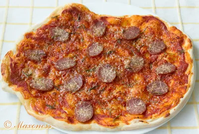 Пицца с салями - рецепт автора @korobka_receptoff