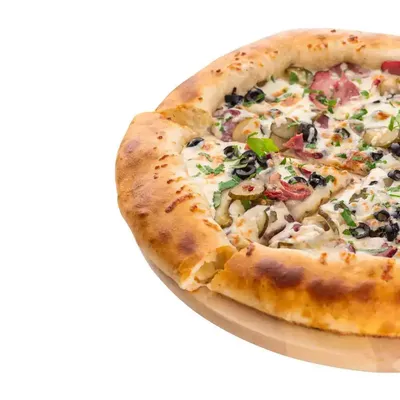 Пицца Фирменная с сырным бортиком - купить с доставкой на дом в СберМаркет