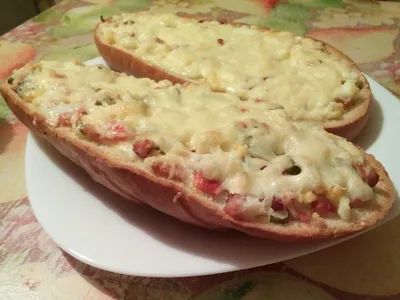 Пицца на хлебе в духовке рецепт с фото пошагово - 1000.menu