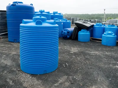 Купить бак для воды пластиковый — от 200 до 10000 литров с доставкой по  Москве