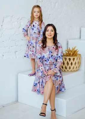 Платья-туники с перьями для мамы и дочки. family look. одинаковые платья —  цена 990 грн в каталоге Платья и сарафаны ✓ Купить товары для детей по  доступной цене на Шафе | Украина #7288142
