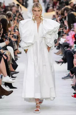 Модные белые платья из хлопка весна-лето 2020: фото | Vogue UA