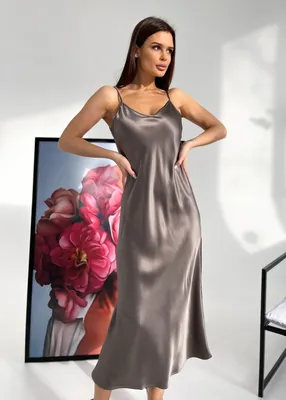 Купить Платье из шелка со страусиными перьями в белом цвете с доставкой и  примеркой в интернет магазине olalafason.ru в Москве