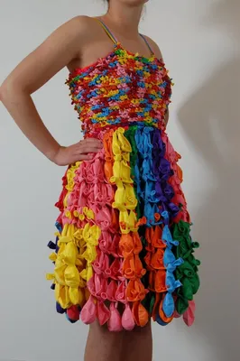 Платье из подручных материалов своими руками: 8 оригинальных идей с фото