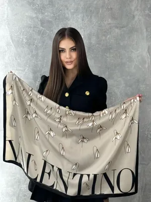 Женский розовый шелковый платок VALENTINO купить в интернет-магазине ЦУМ,  арт. WW2EI114/BAN