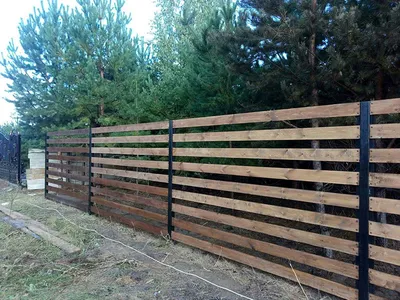 Забор \"Плетенка\" из светлой доски фото - Москва Deckson