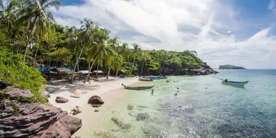 Я знаю Вы скучаете по таким пейзажам. 🌴🥥 Когда ещё сможем полететь в Азию  даже не знаю. 🌴🌎 Фото с дрона на пляже Бай Сао, остров Фукуок 🏝️ … |  Instagram