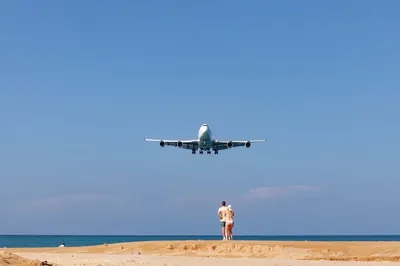 Тай, пляж, самолёт... | Пикабу
