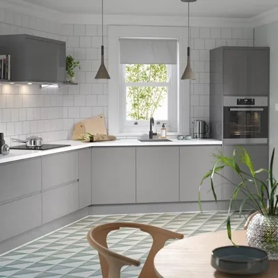 Лучшие идеи по оформлению интерьеров кухни с помощью плитки в 2022 году