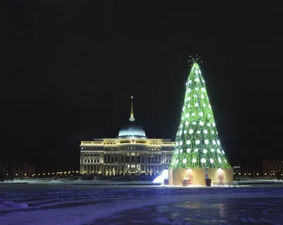 Фото Площади Независимости в Ташкенте: искусство и архитектура в одном месте