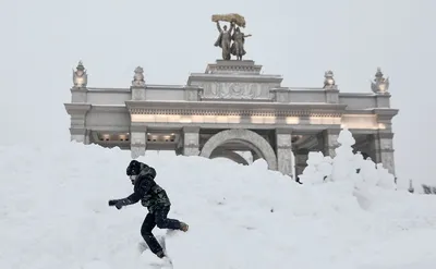 Синоптики: погода в Москве на предстоящей неделе будет напоминать март //  Новости НТВ