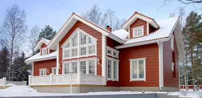 Чем покрасить деревянный дом снаружи?