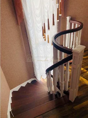 Полувинтовая кованая лестница с листьями КЛ-117: купить в Москве, фото, цены