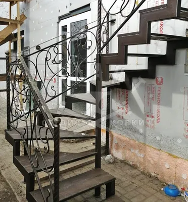 Купить Полувинтовая лестница на металлокаркасе, ЭЛ 799, цена изготовления  на заказ на второй этаж (Москва)