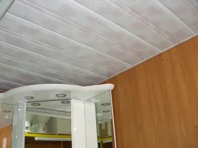 Потолок из пластиковых панелей - YouTube