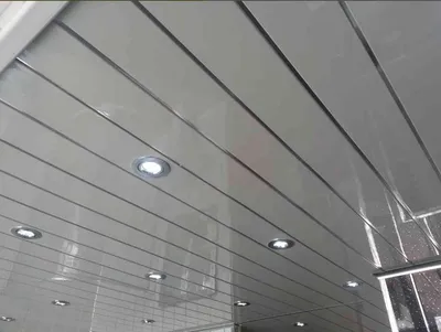 Реечные подвесные потолки в ванную комнату E-CUB