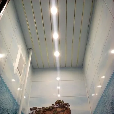 Реечные панели Золото трехсекционная для потолка купить в СПб дешево в  интернет - магазине ПВХ- Маркет ☎ 8-800-775-29-97