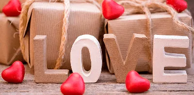 День святого Валентина 14 февраля 2019: смс, поздравления и признания  любимому мужчине в День влюбленных 2019