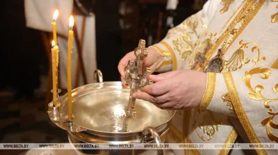 Православные христиане празднуют Рождество Богородицы