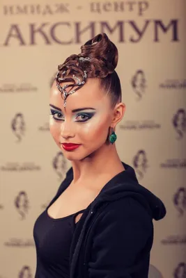 Прически и макияж для бальных танцев, танцевальная прическа. Визажист -  Парикмахерские услуги Киев на Olx