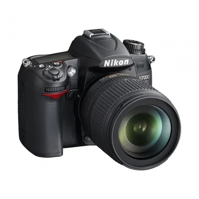 Фотоаппарат Nikon D7000 kit 18-140