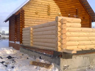 Пристройка к деревянному дому из каркаса или бруса. Строительство террасы  или веранды в СПб.