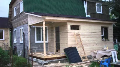 Пристройка к деревянному дому из каркаса или бруса. Строительство террасы  или веранды в СПб.