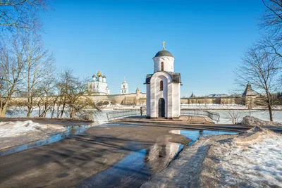 Ласточкой на зимние праздники в Псков (3 дня + ж/д) - Туры в Псков