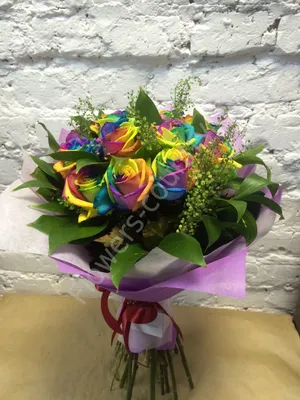 Букет 19 радужных роз заказать с доставкой в Челябинске - салон «Дари Цветы»