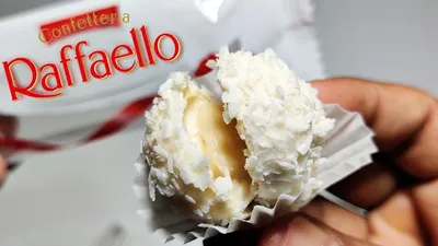 Raffaello Coconut Cake (video) - Tatyanas Everyday Food