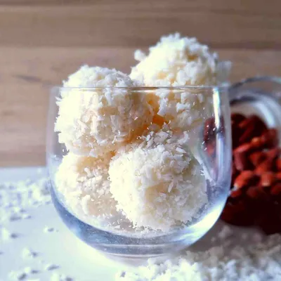 Coconut Cake Raffaello | #site_title