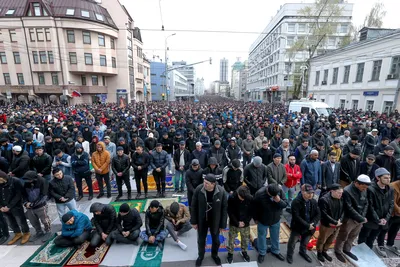 Ураза-Байрам в Москве: фотогалерея