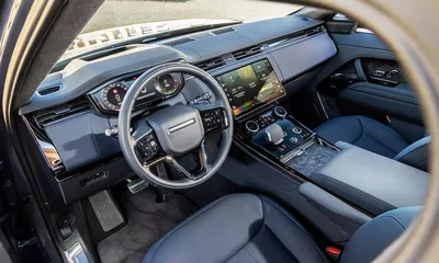 Фото отчет по перетяжке салона кожей и потолка алькантарой Range Rover Velar