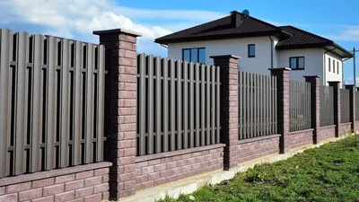 Виды заборов. Как ограда влияет на безопасность и настроение соседей | Мой  гектар | Дзен