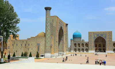 Регистан в Самарканде: историческая достопримечательность Узбекистана